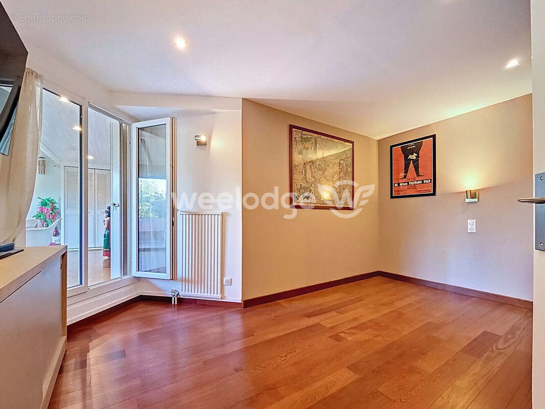 Appartement à ERAGNY
