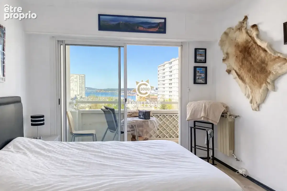 M2281 - TOULON - Mourillon - Appartement T3 - Balcon - Vue mer - photo 4