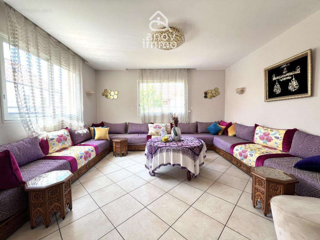 Buxerolles (86180) - maison 182 m2 - 6 chambres - terrain 86 - photo 2