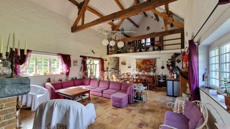 Dpt Essonne (91), à vendre proche de Méréville propriété 8 pièces avec maisonnette, jardin clos, cave et garage - photo 5