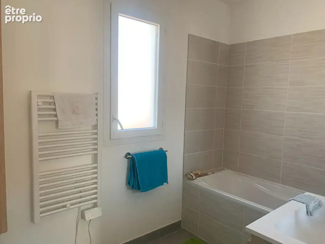 VIAGER OCCUPÉ - Maison T3 récente de 72 m² avec garage et extérieur - photo 5