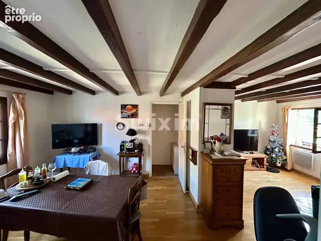 Superbe bastide en pierre de 500 m² à La Motte - photo 13
