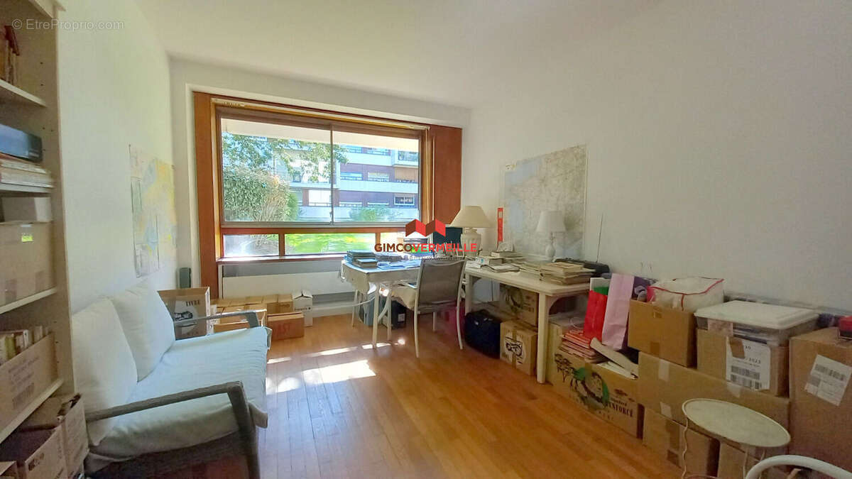 Appartement à LOUVECIENNES