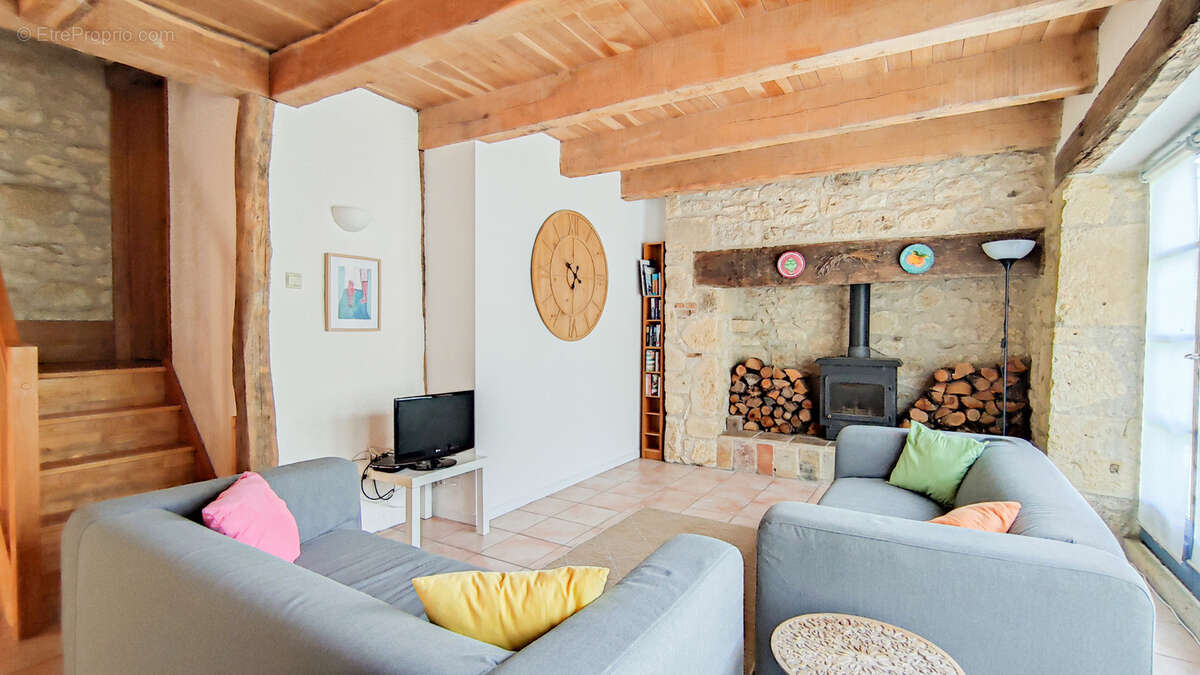 Maison à BAGAT-EN-QUERCY