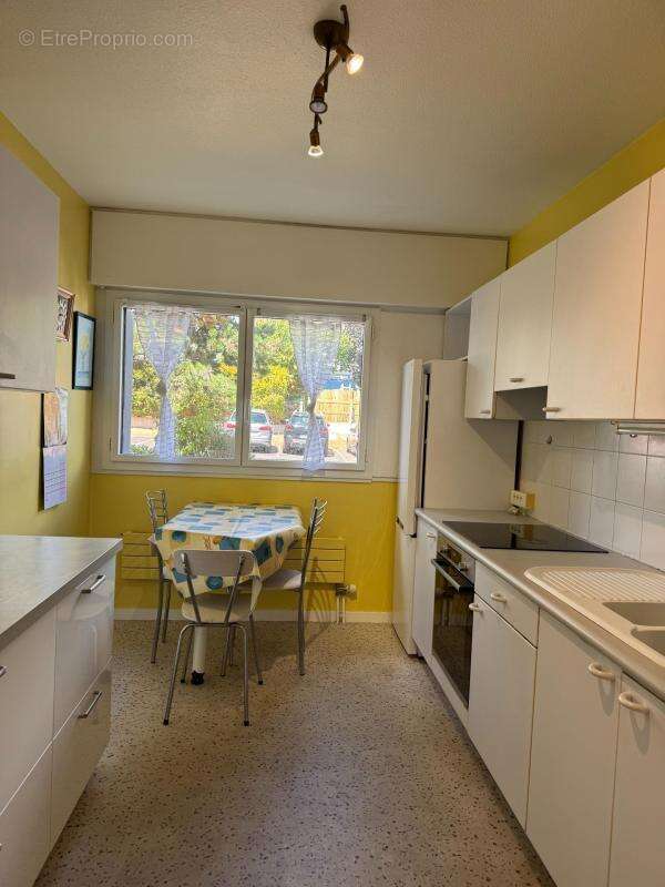 Larmor-Plage – Appartement familial de 100 m² potentiel 4 chambres et environnement verdoyant à quelques minutes des plages - photo 8