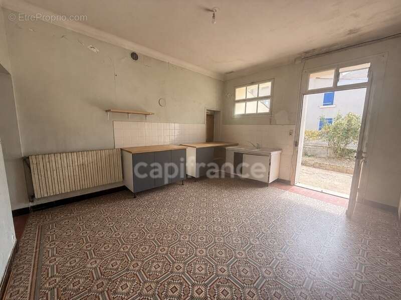 MAUZE SUR LE MIGNON - Maison 3 chambres Garage Cour privative - photo 3