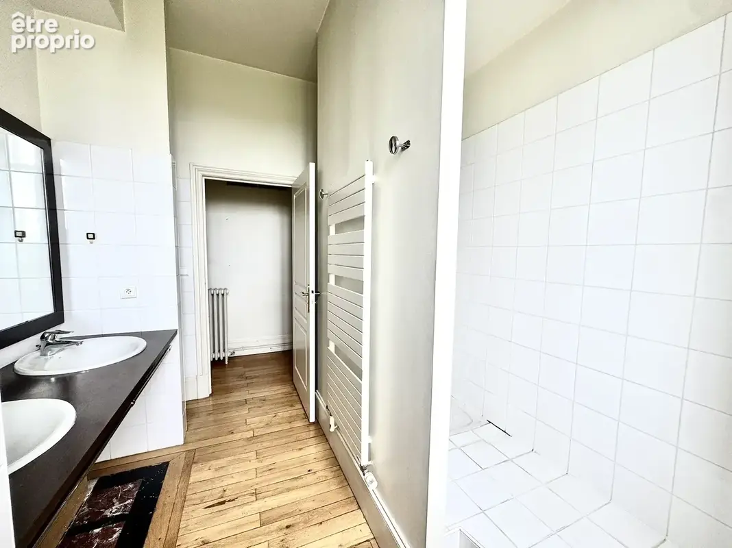 Appartement familial à Cours Sablon - photo 14