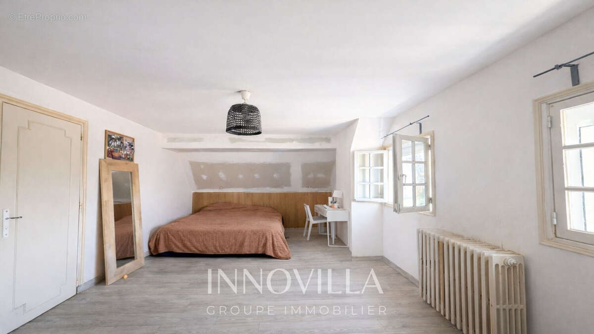 Maison à LAPEYROUSE-FOSSAT