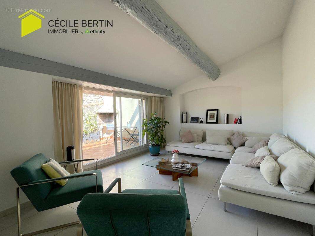 Appartement à NIMES