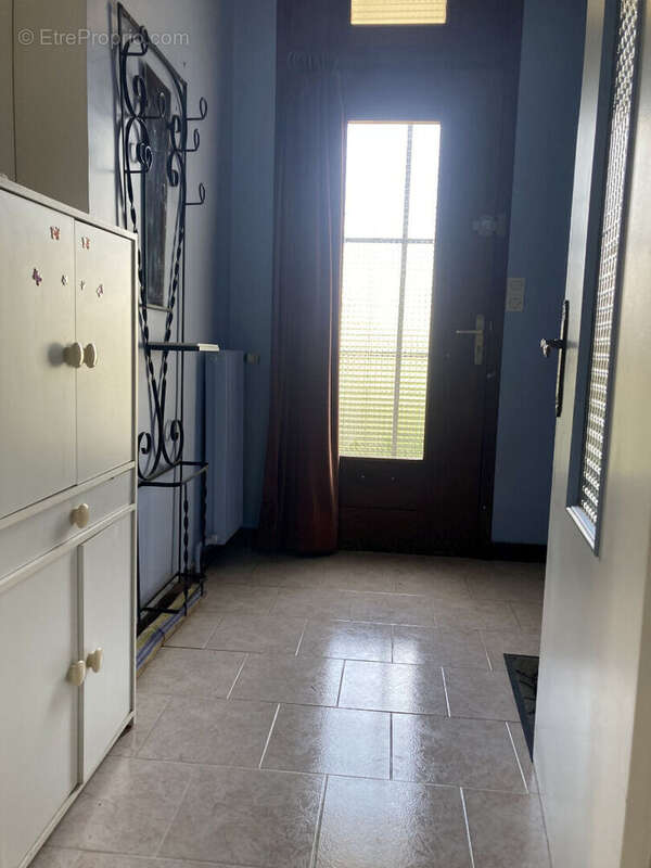 Maison à DONVILLE-LES-BAINS