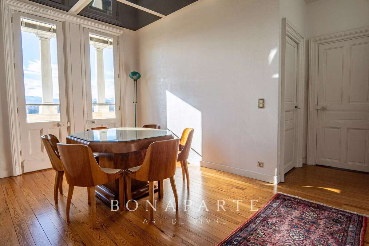 Appartement à PAU