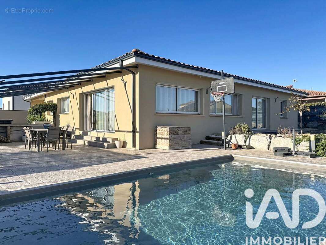 Photo 2 - Maison à CARCASSONNE