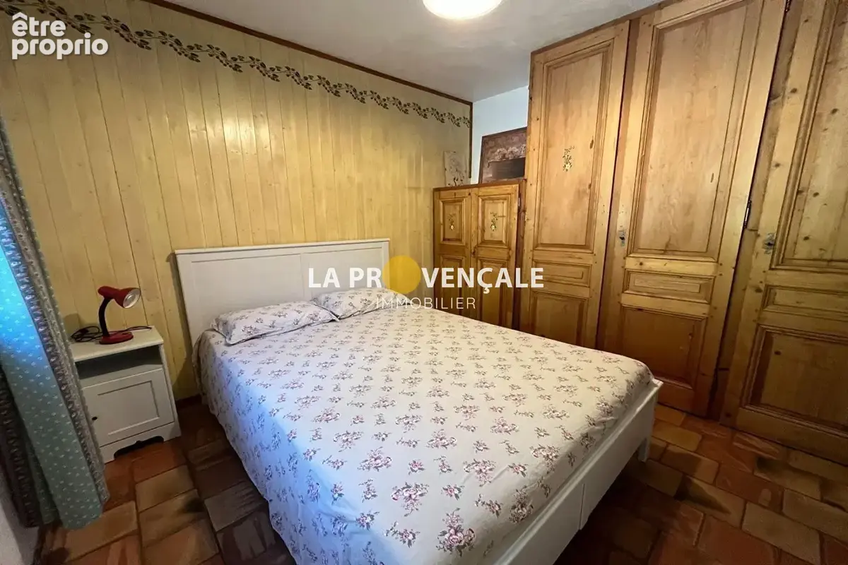 Maison 5 pièces 132 m² à vendre à Pourcieux (83470) - photo 5