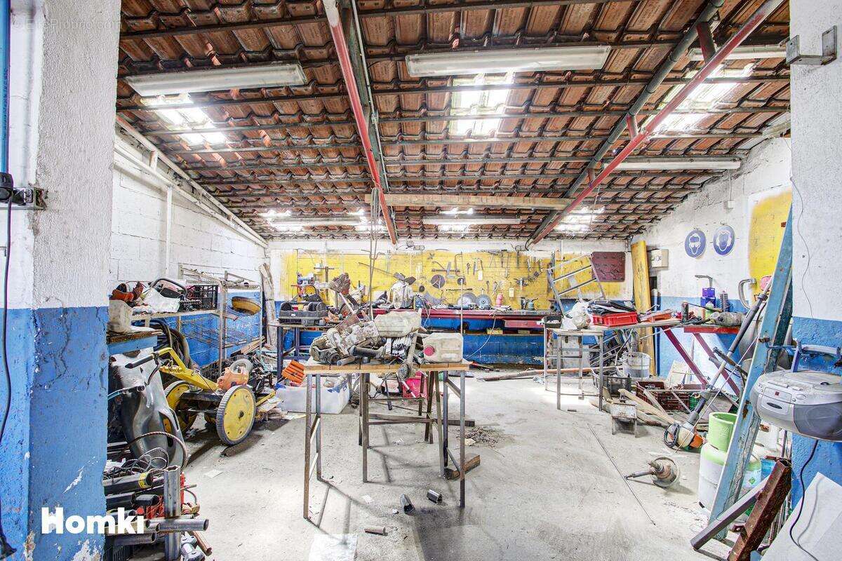 Commerce à ILLE-SUR-TET