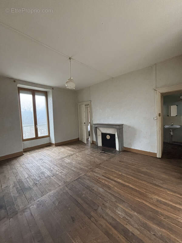 Maison à CHATILLON-SUR-SEINE