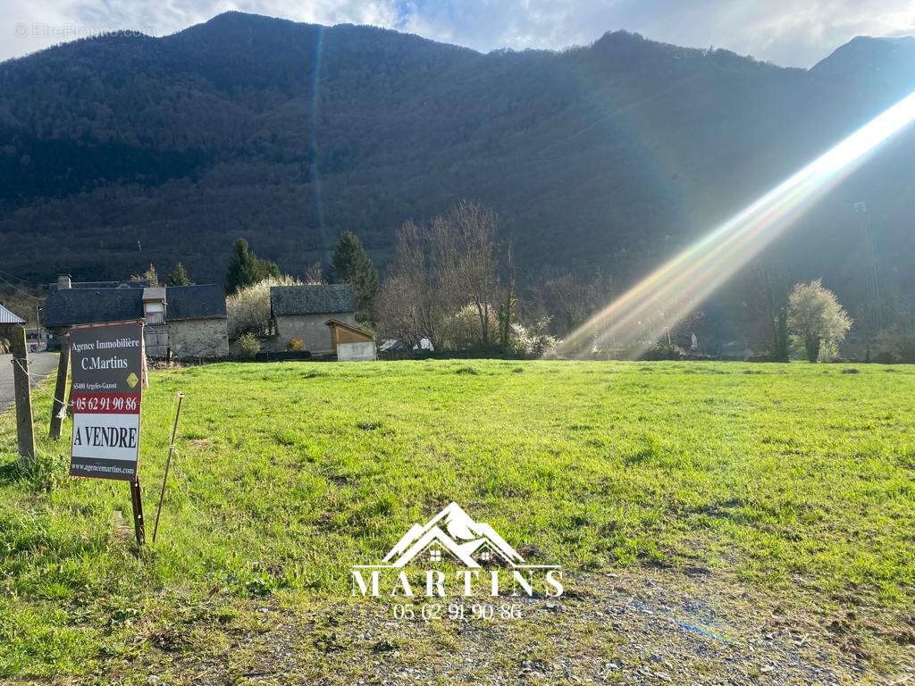 Terrain à ARGELES-GAZOST