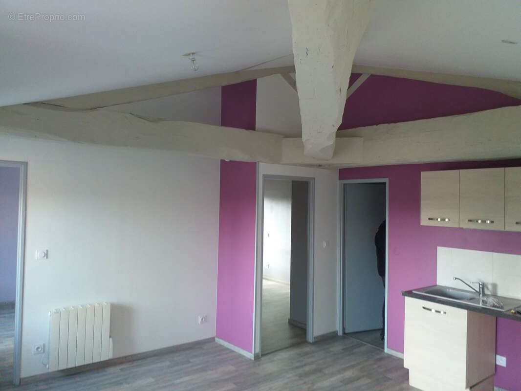 Appartement à SAINT-JEAN-D&#039;ARDIERES