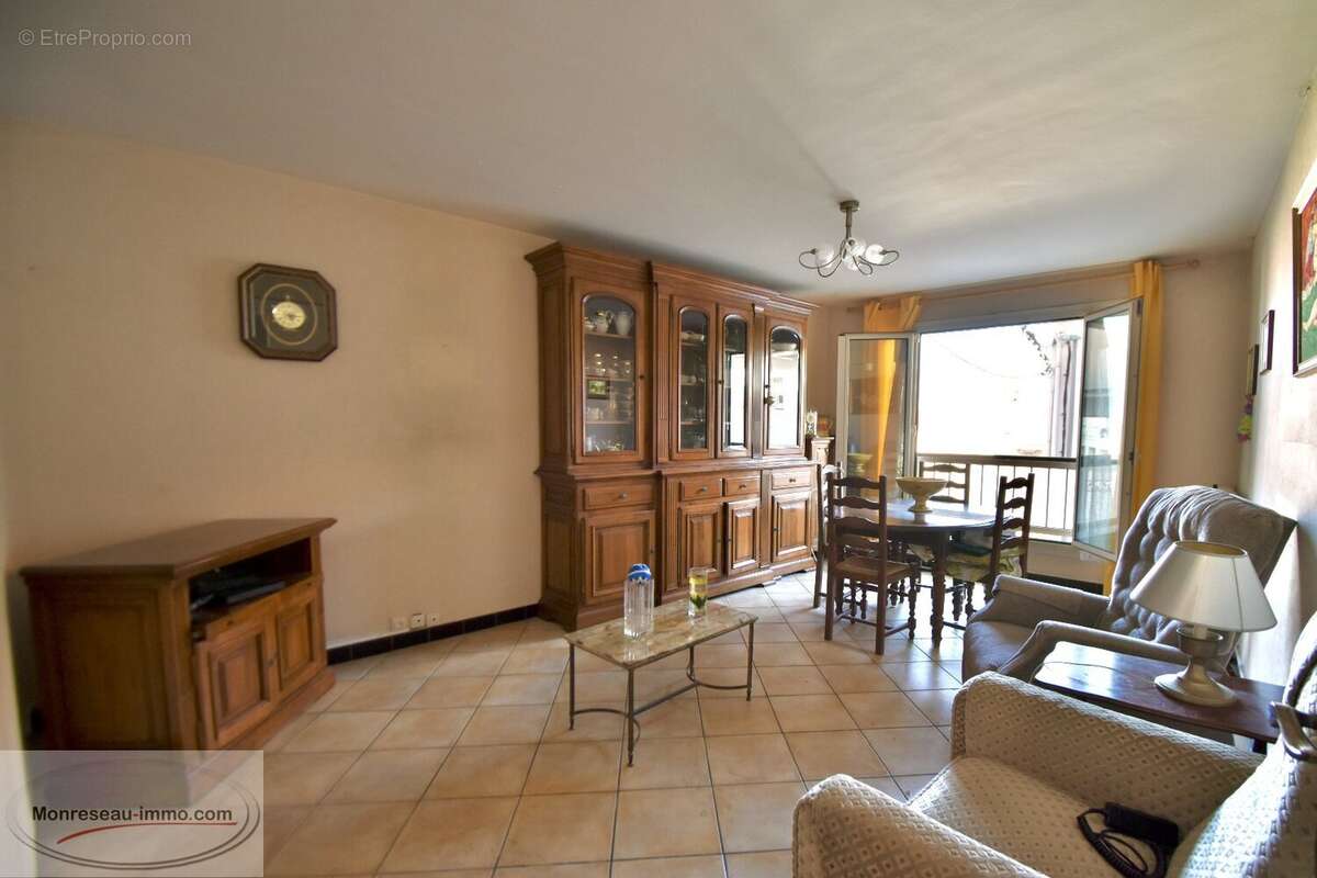 Appartement à CAP-D'AIL
