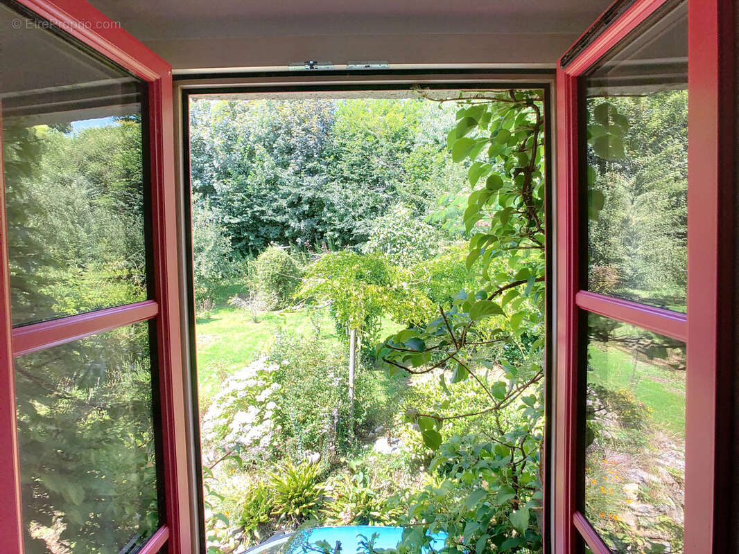 Maison à LE MESNILBUS