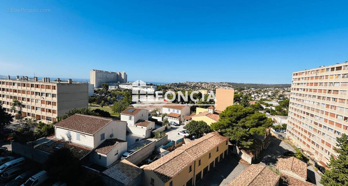 Appartement à MARSEILLE-15E