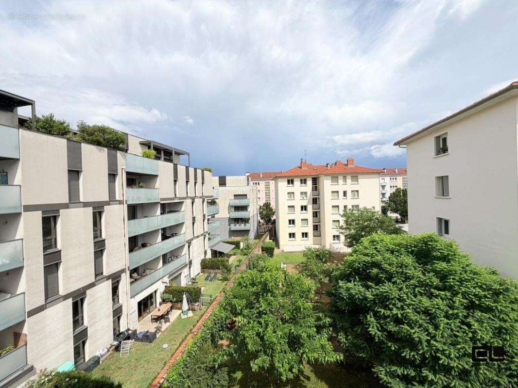 Appartement à LYON-4E