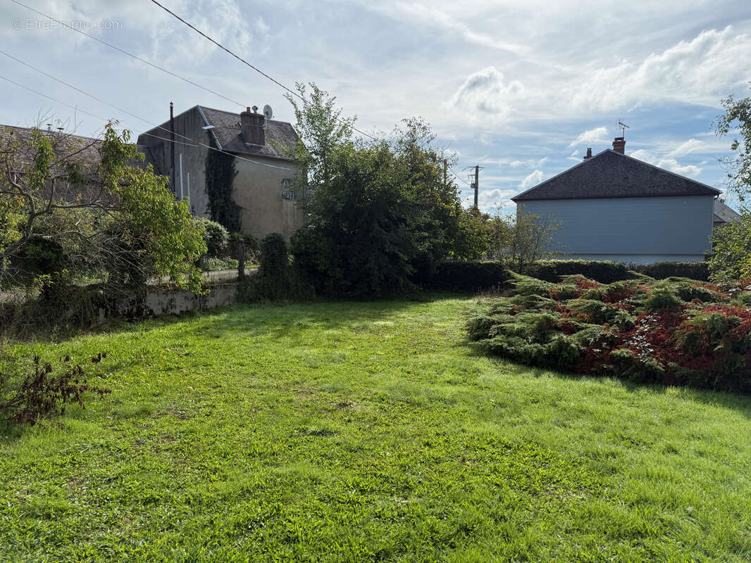 Maison à PIONSAT
