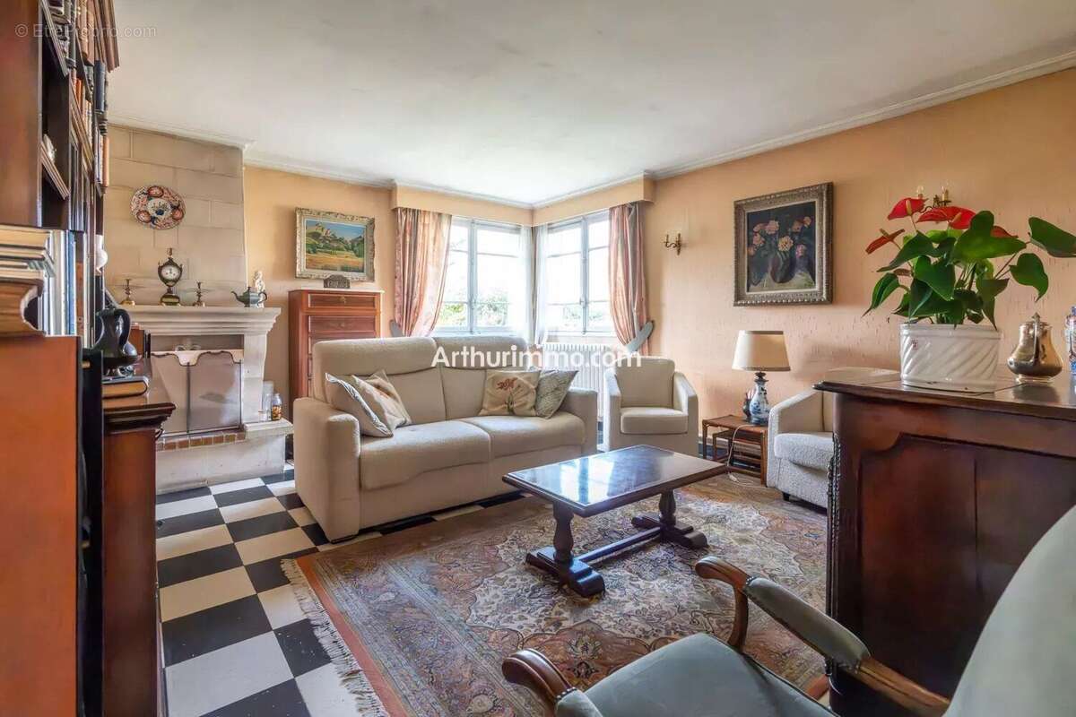 Maison à SUCY-EN-BRIE