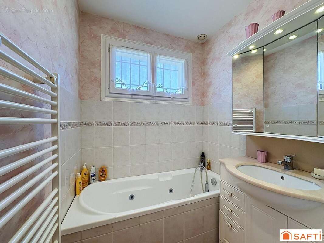 Maison 152 m² à Villeblevin  - photo 8