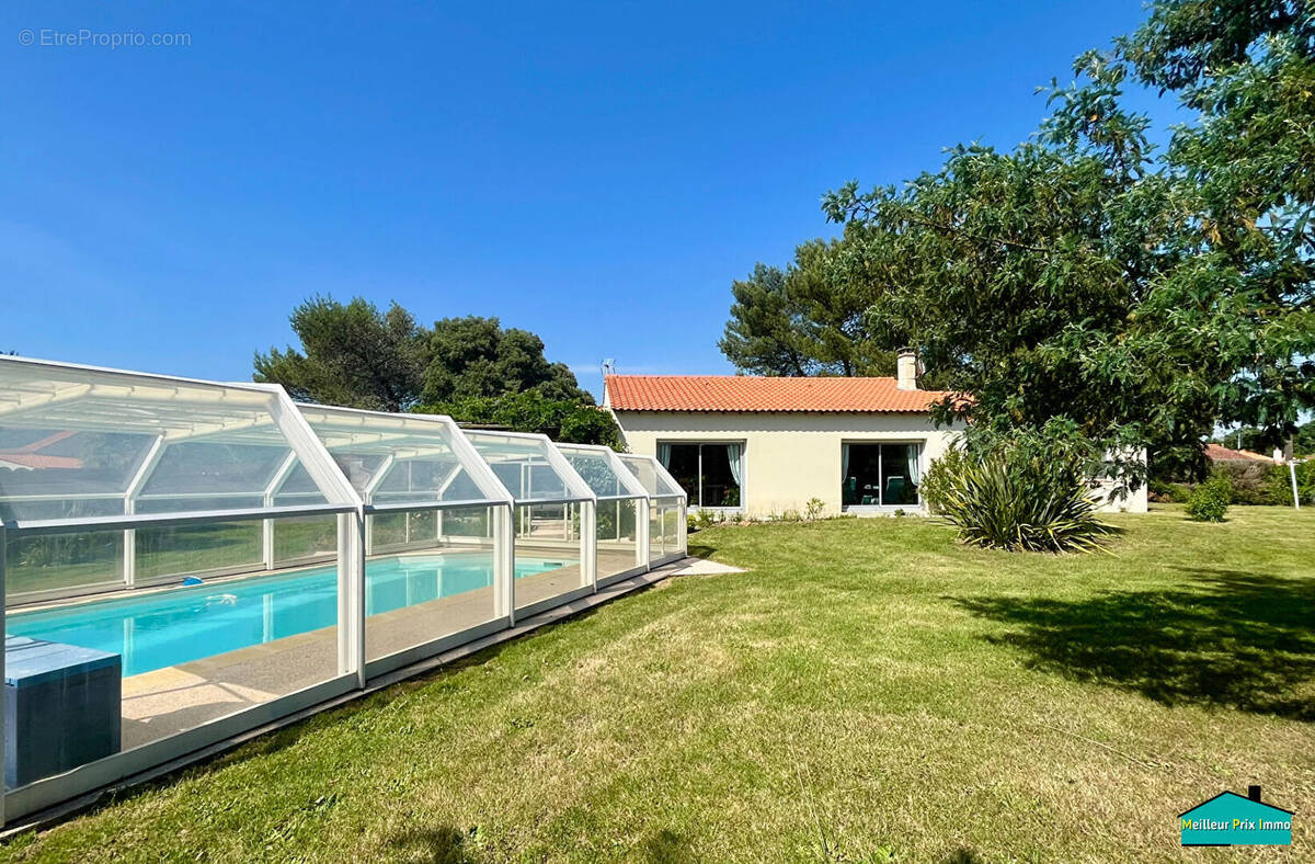 Maison à MACHECOUL