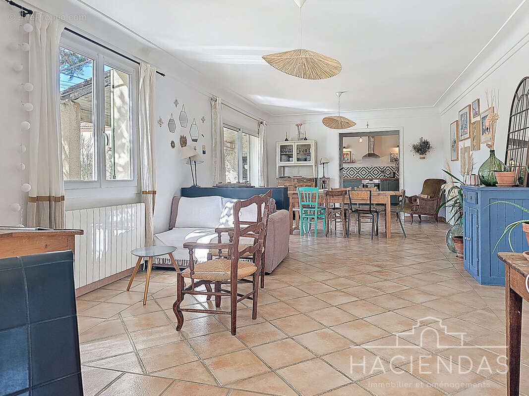 Maison à PERTUIS
