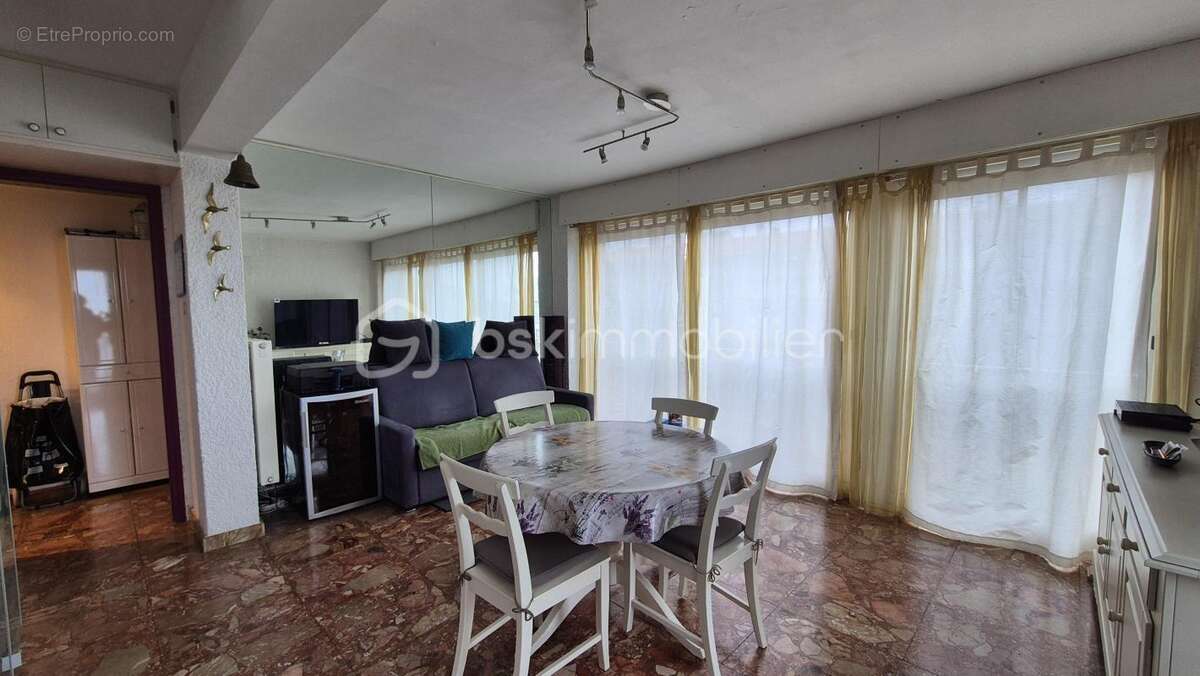 Appartement à SAINT-CYPRIEN