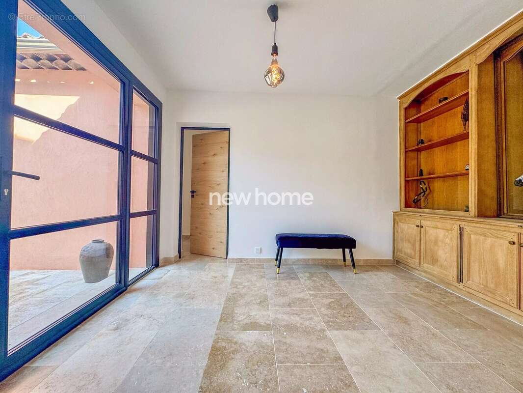 Villa de luxe entièrement rénovée, à pied du centre de Lorgues - photo 18