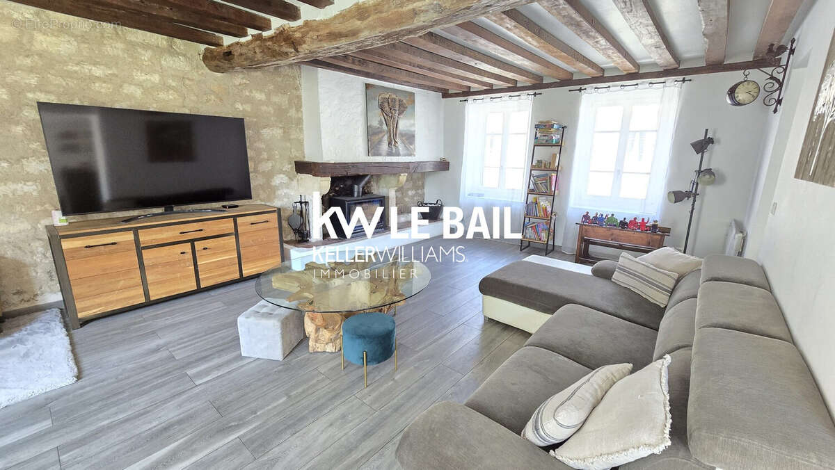 Maison 178 m² à Cormeilles-En-Vexin  - photo 2