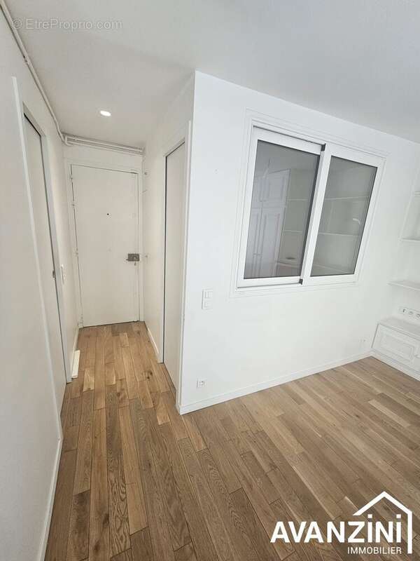 Appartement à PARIS-2E