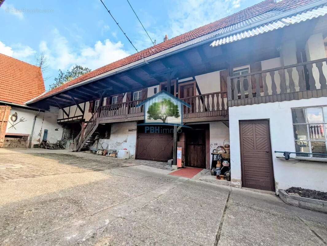 Maison à OBERMODERN-ZUTZENDORF