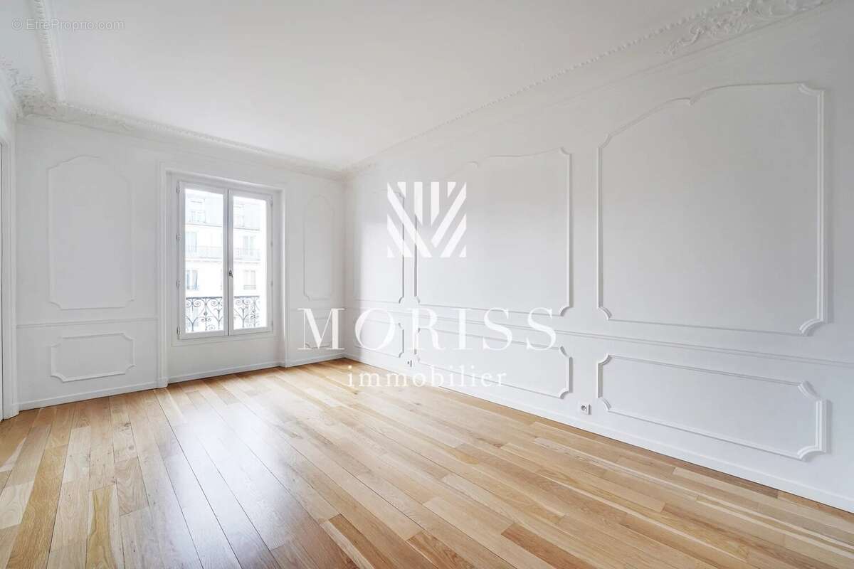 Appartement à PARIS-11E