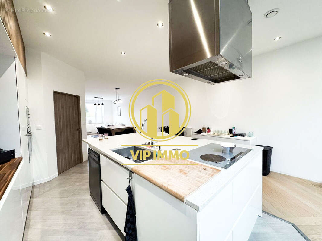 Maison à MARQUETTE-LEZ-LILLE