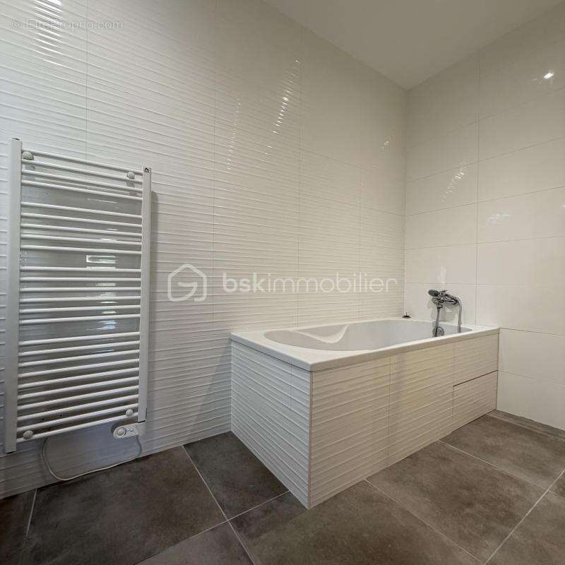 Appartement à BRINDAS