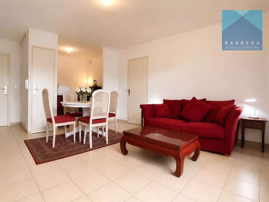 À VENDRE – Grand studio de 33 m² avec loggia et parking – Nice Madeleine - photo 7
