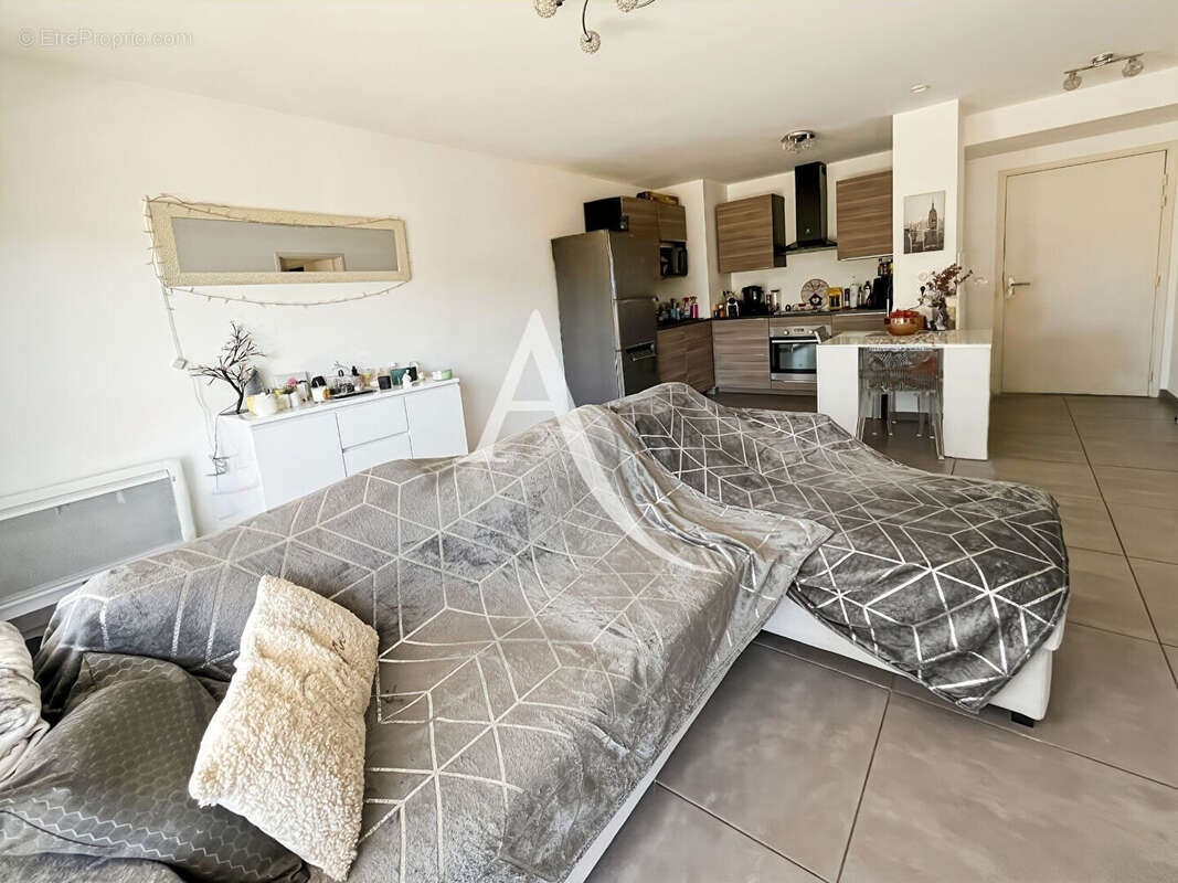 Appartement à MARSEILLE-13E