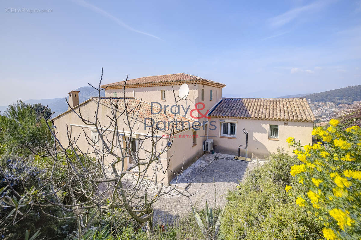 Maison à LA TURBIE