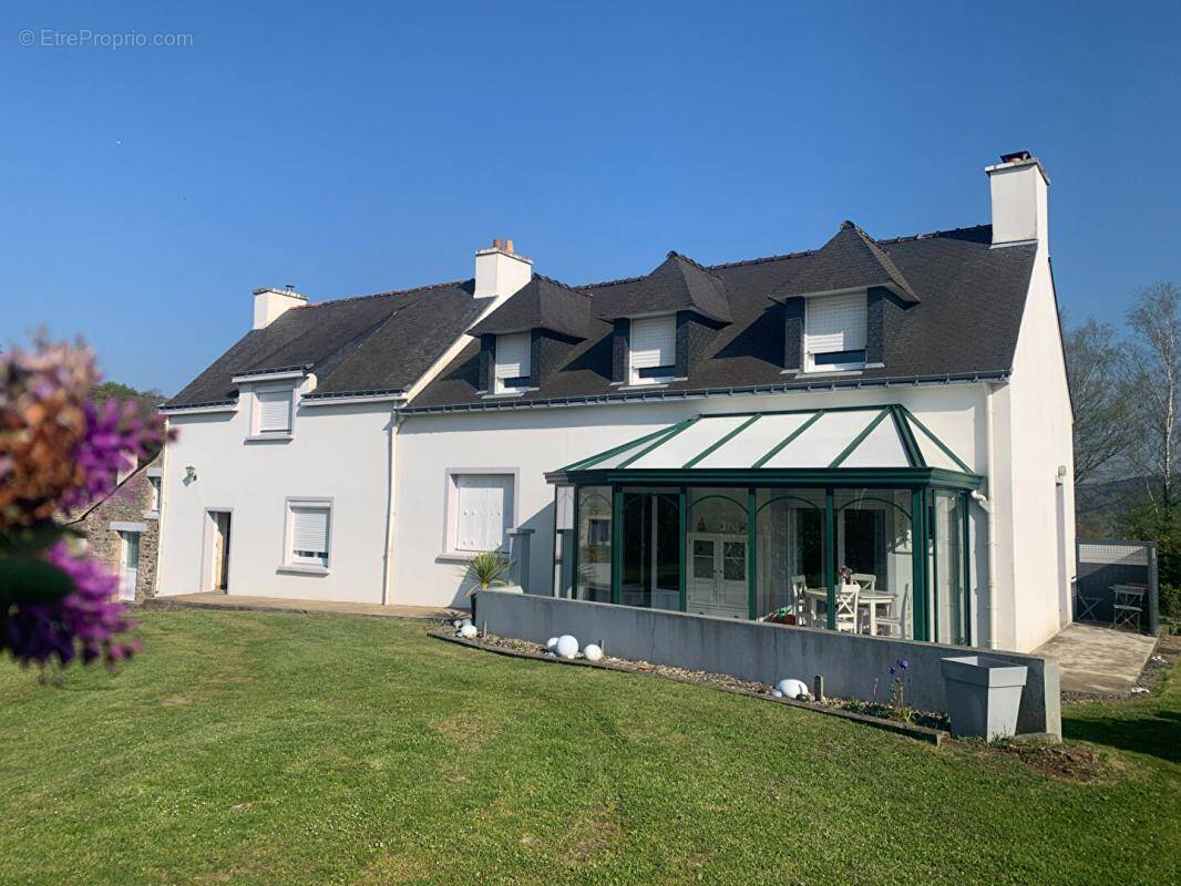 Maison à PLUVIGNER