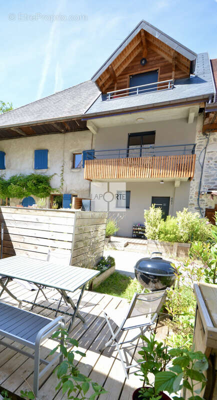 Maison à SAINT-JORIOZ
