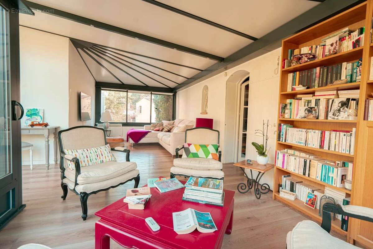 Maison à SAINT-MARC-JAUMEGARDE