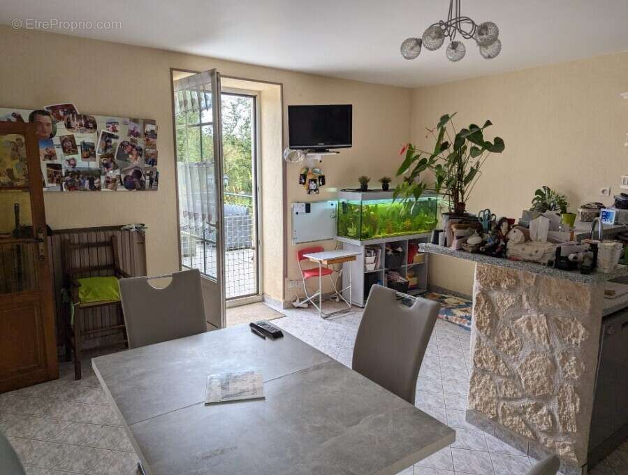 Maison à CHASSIGNOLLES