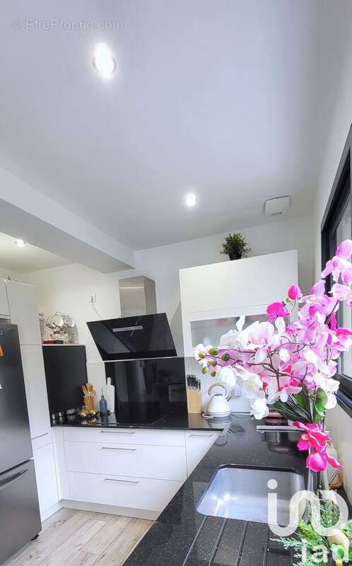 Photo 4 - Maison à VELIZY-VILLACOUBLAY