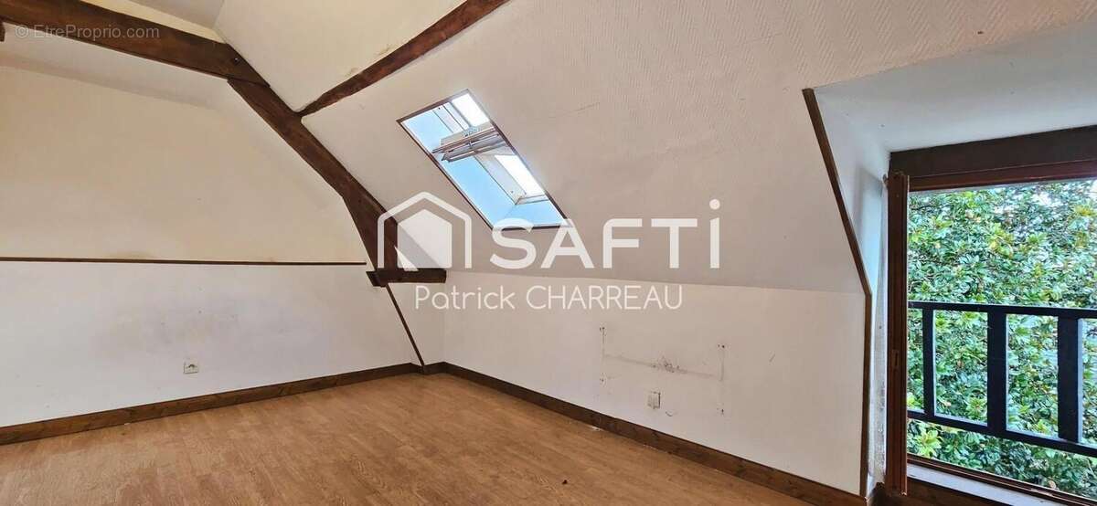 Maison 136 m² à Terrasson-Lavilledieu  - photo 4