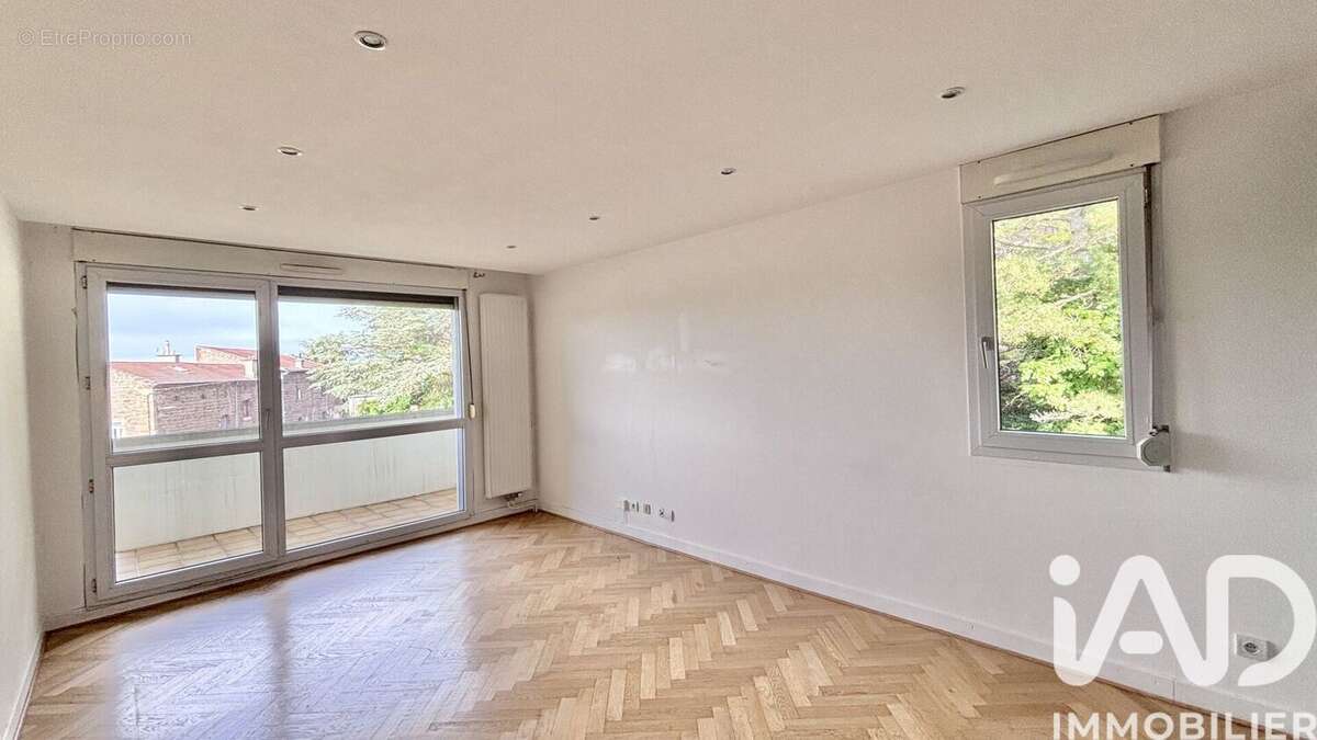 Photo 3 - Appartement à SAINT-ETIENNE