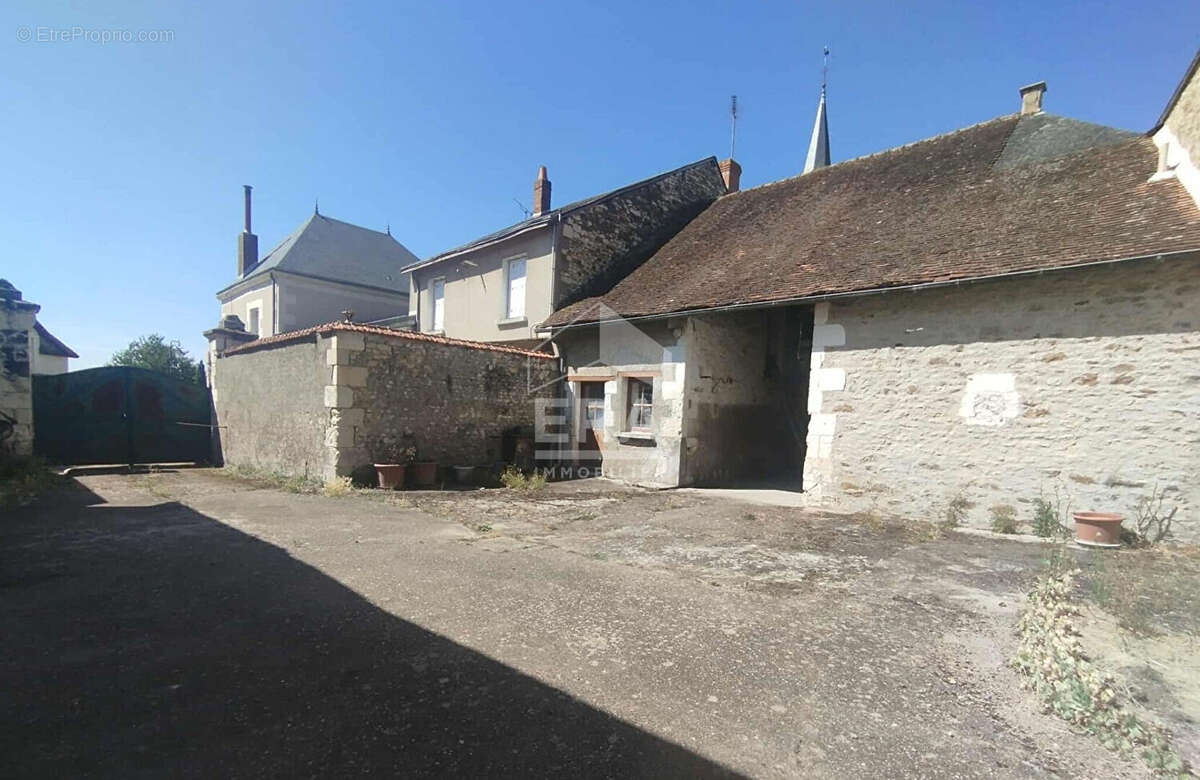 Maison à MARIGNY-MARMANDE