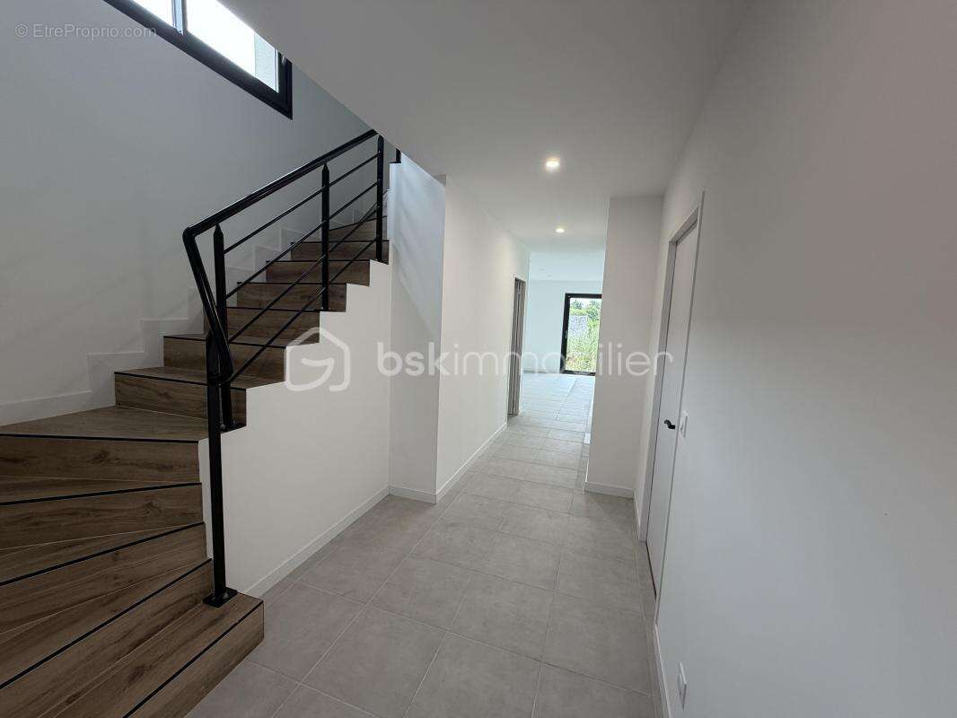 Maison à ISSE